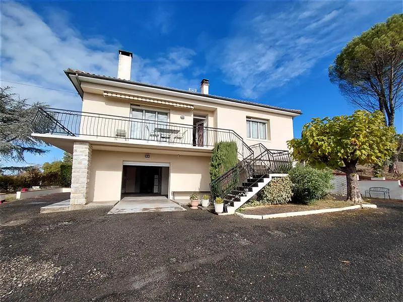 Maison 5 pièces 128 m² · à Auch · 128 m² · 285 000 €
