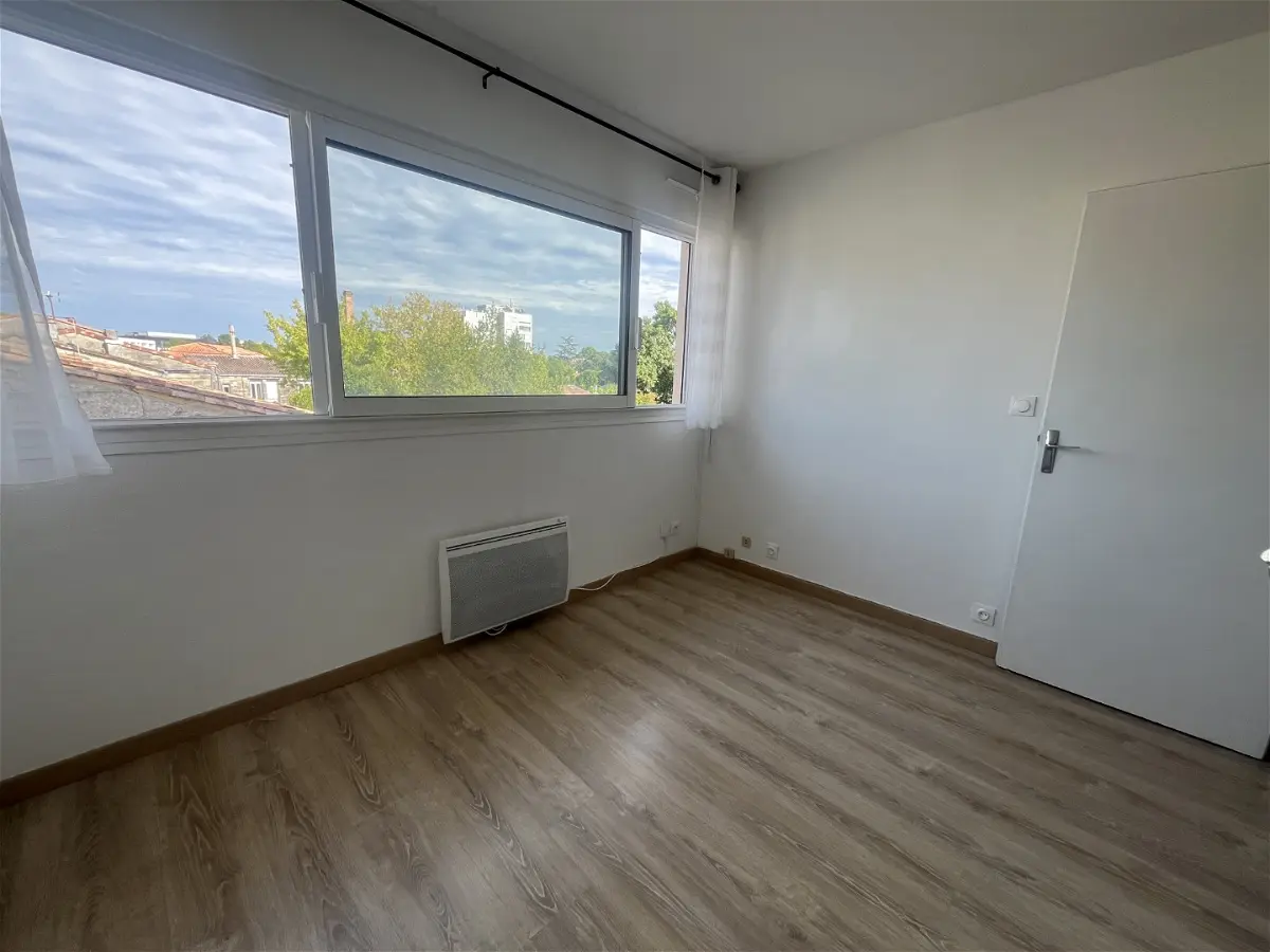 appartementà BORDEAUX
