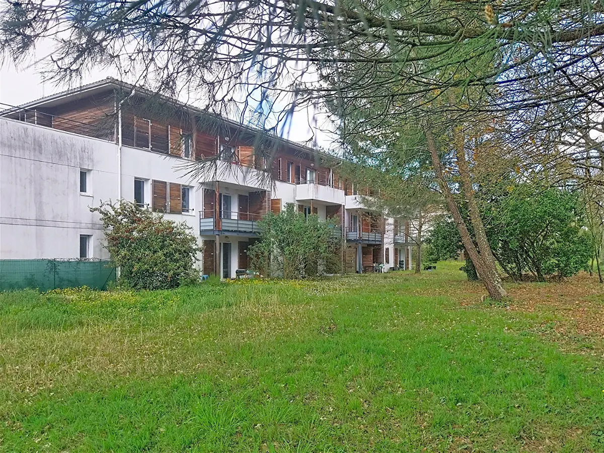 Achat appartementà LE HAILLAN