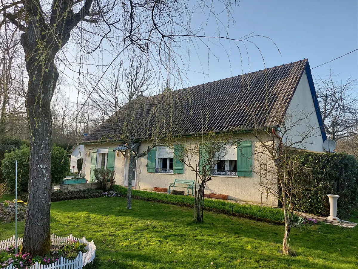 Achat maisonà FERRIERES SAINT HILAIRE