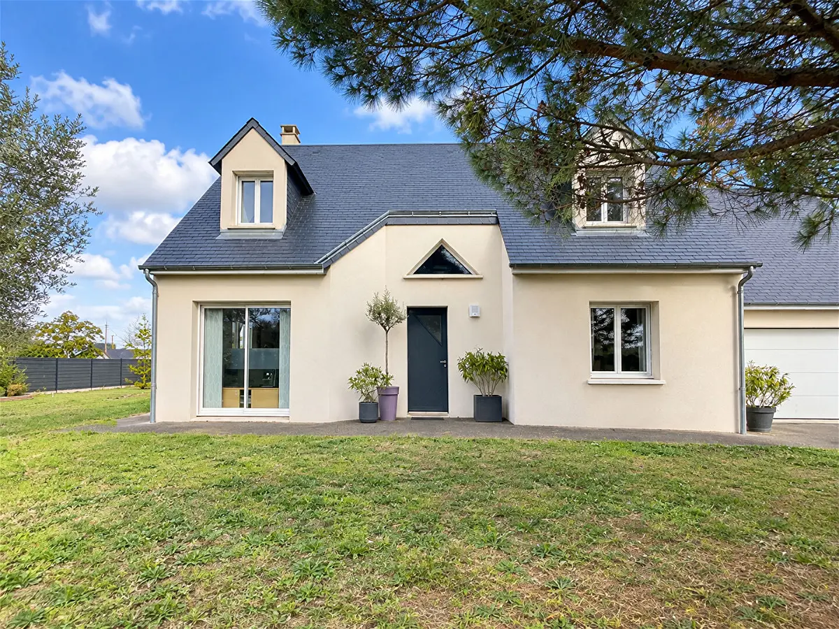 Maison 5 pièces 145 m² · à Bourgueil 37140 · 145 m² · 402 000 €