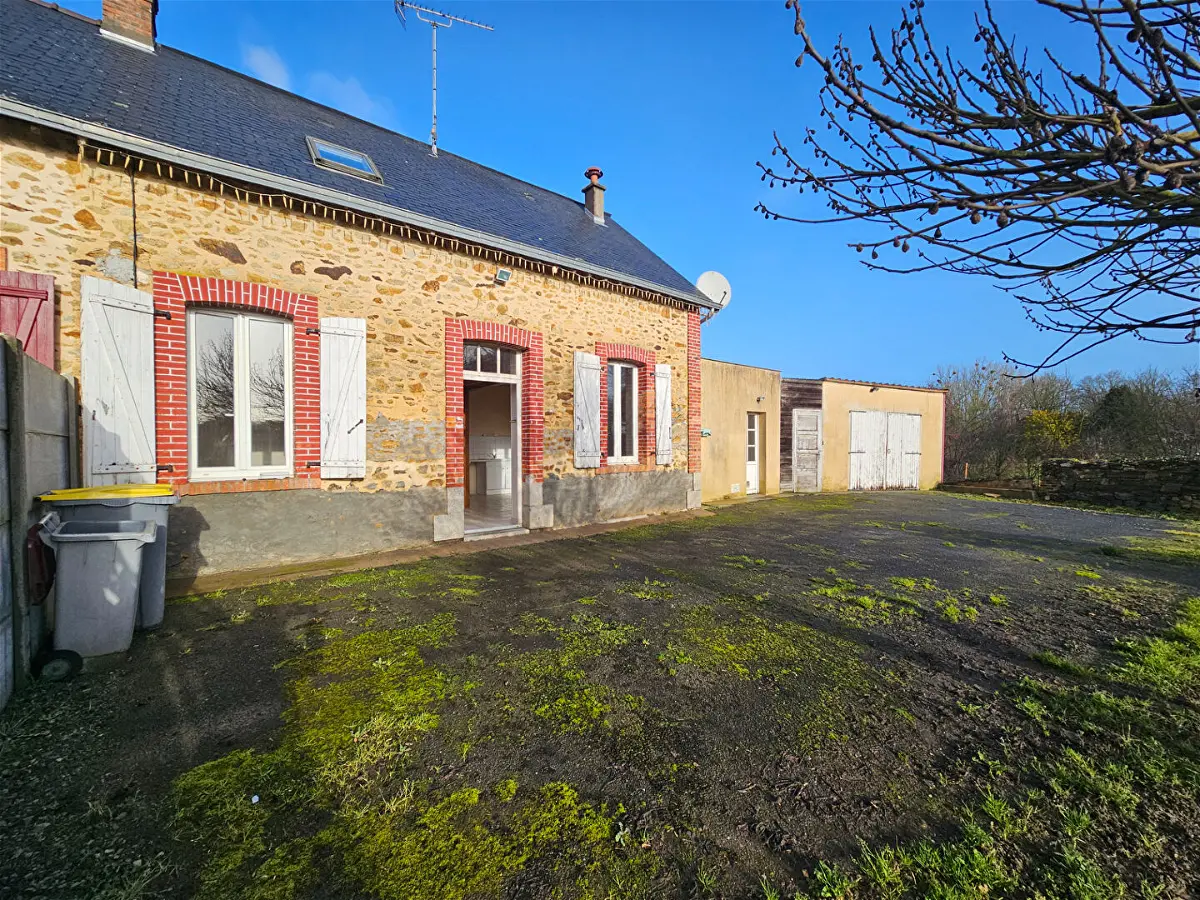 Achat maisonà LIVRE LA TOUCHE