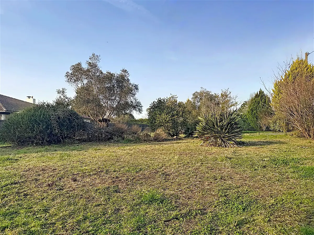 Achat terrainà SOUSTONS