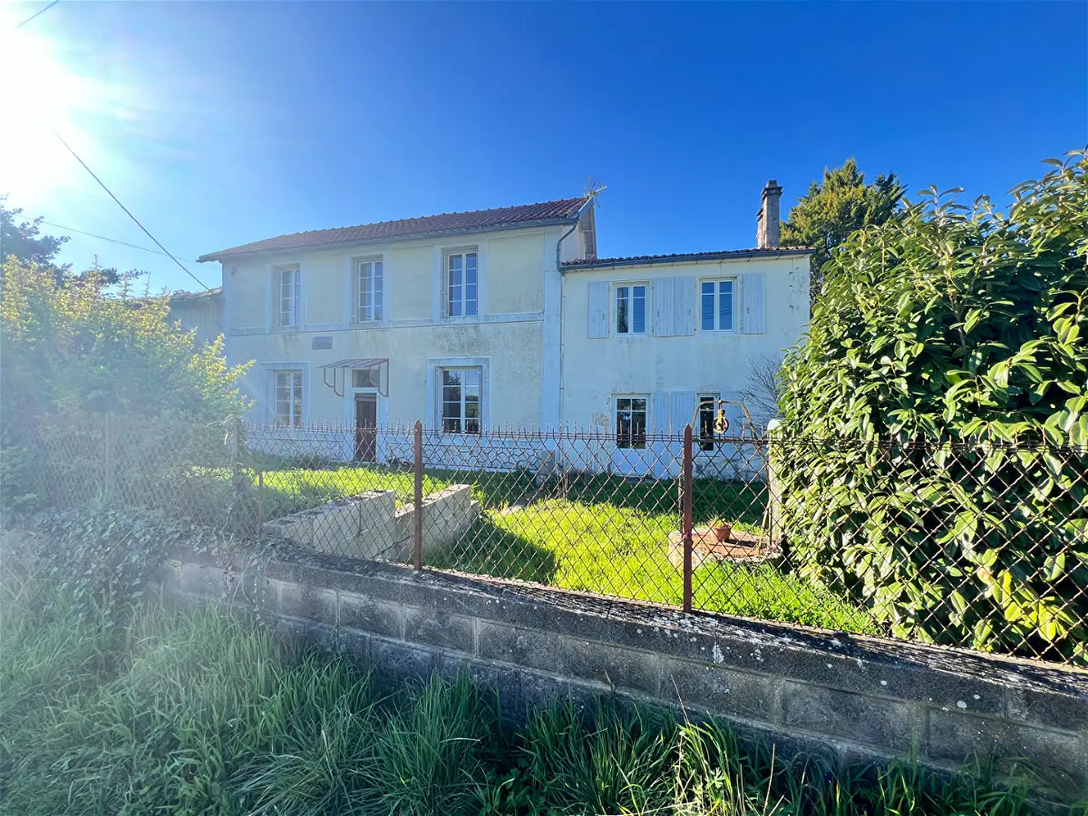 Achat maisonà AIGREFEUILLE D AUNIS