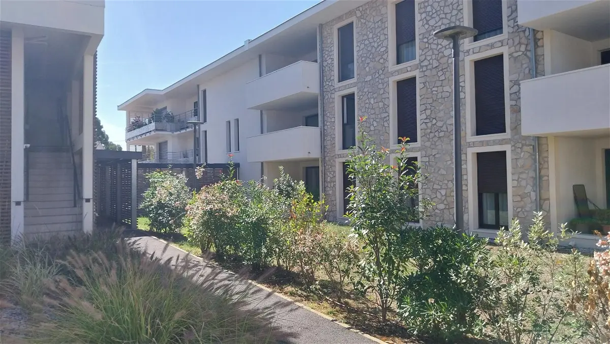 Appartement 2 pièces 47 m² · à Dax · 46,8 m² · 606 €/mois
