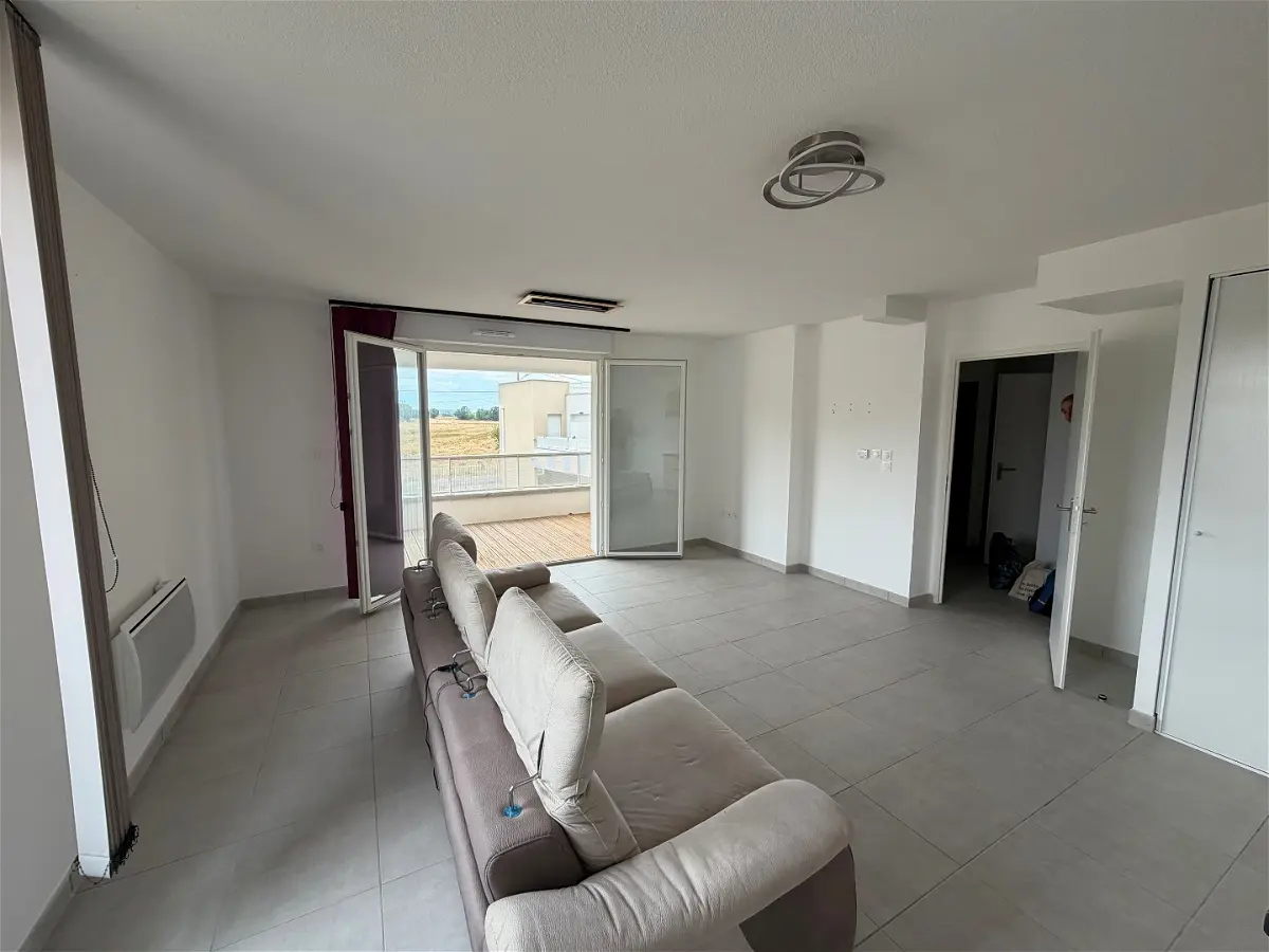 appartementà PINS-JUSTARET