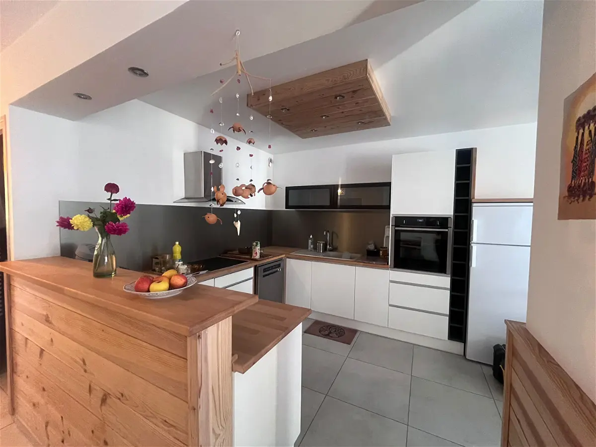 Appartement 3 pièces 77 m² · à Briançon · 76,6 m² · 293 000 €