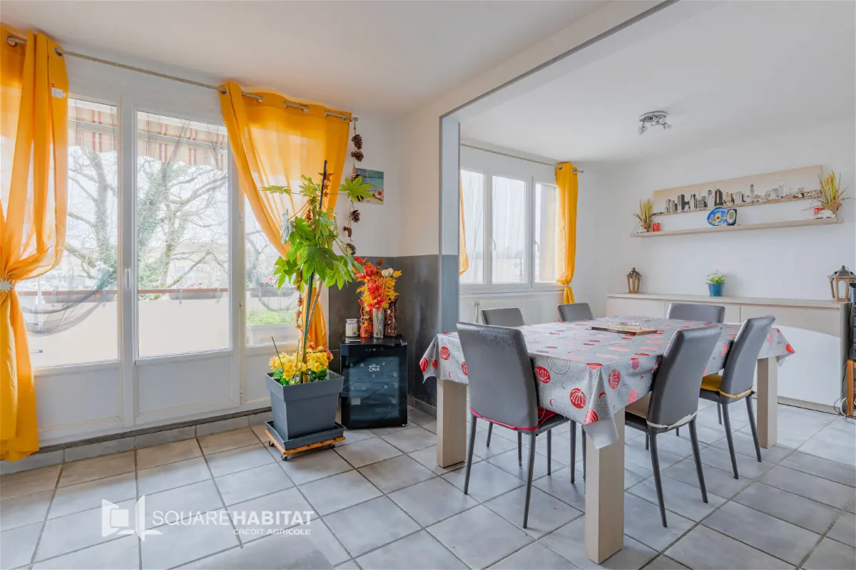 Achat appartementà PONT DE CHERUY