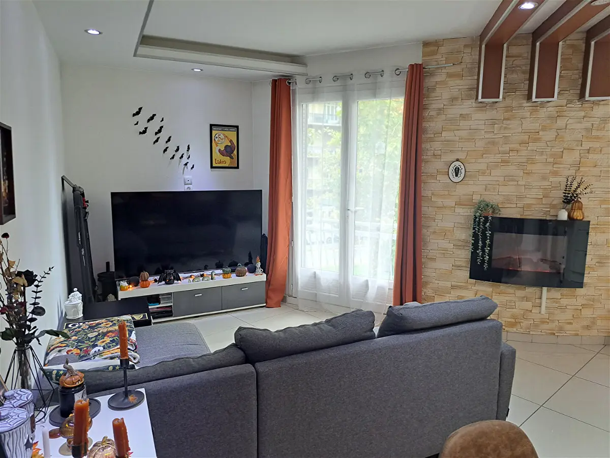 Appartement 3 pièces 61 m² · à Grenoble · 61 m² · 185 000 €