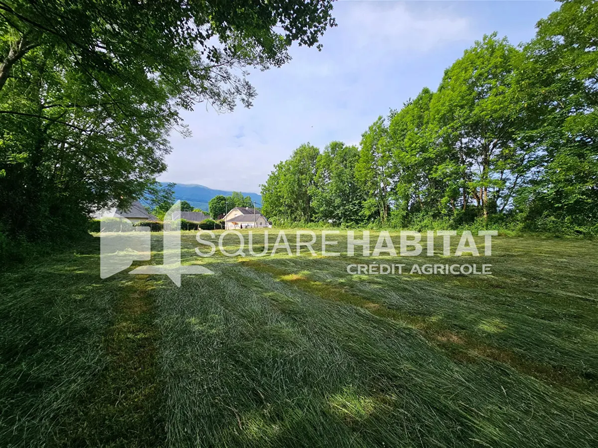 Achat terrainà OGEU LES BAINS