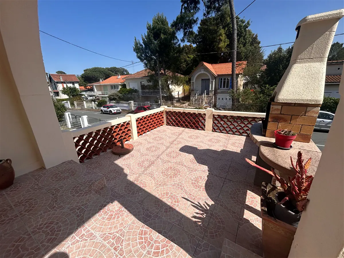 Achat maisonà RONCE LES BAINS