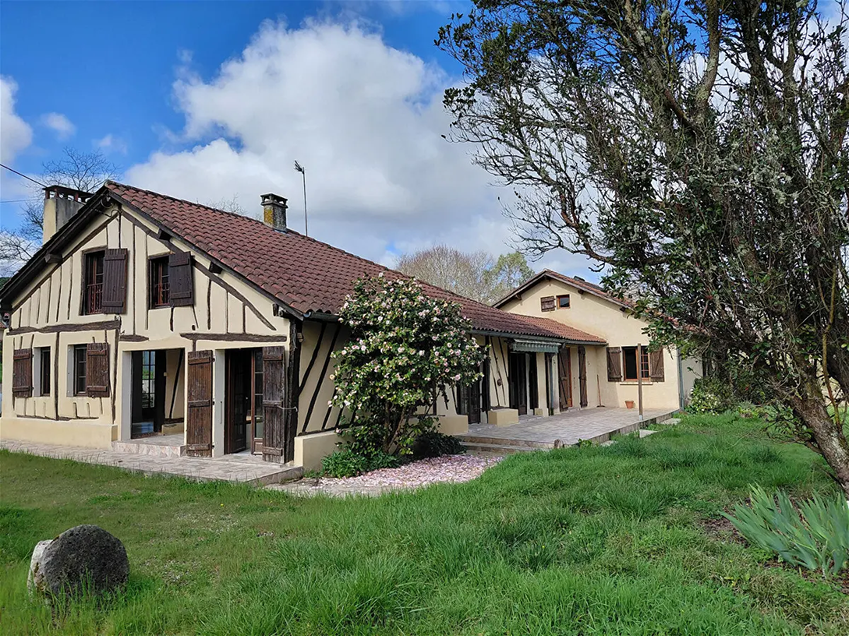 Achat maisonà LAREE