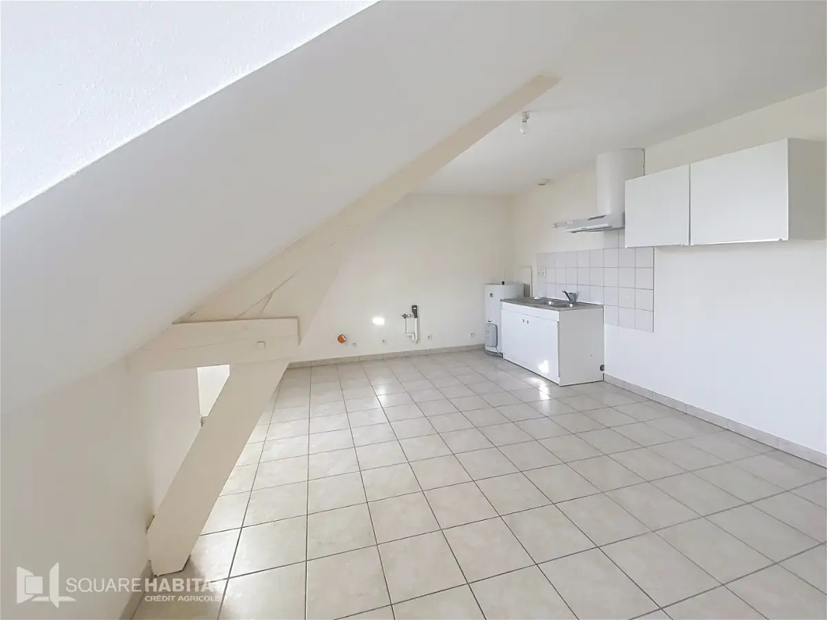 appartementà LOUVIGNE-DU-DESERT