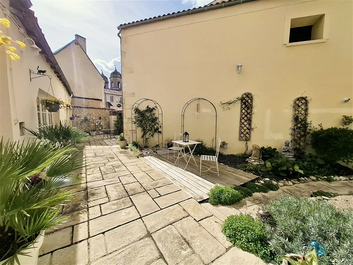 Achat maisonà SAINT JEAN D ANGELY