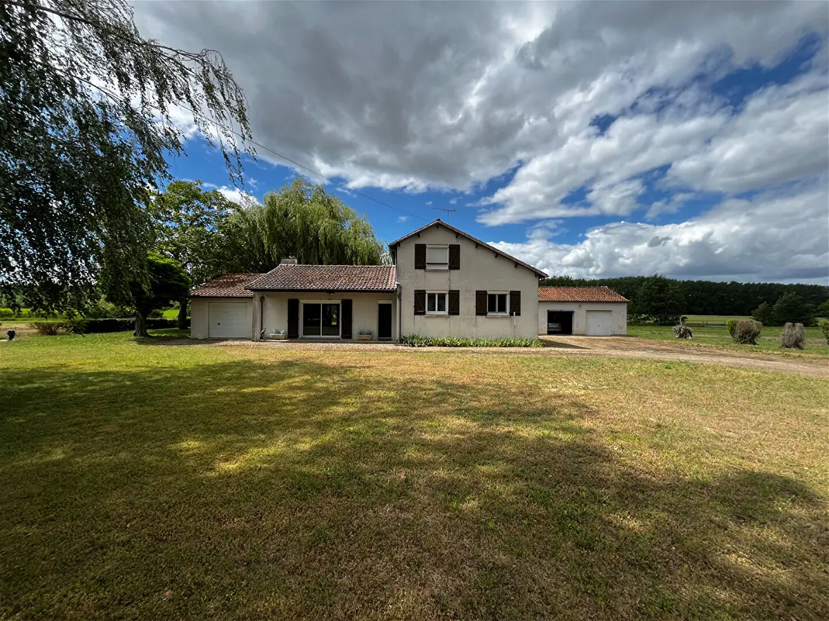 Achat maisonà SAINT GERVAIS LES TROIS CLOCHERS