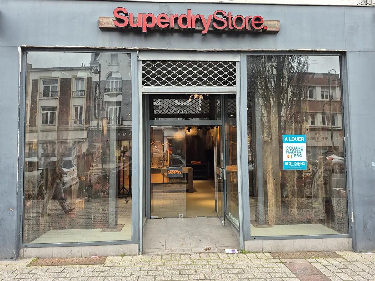 local_commercialà LENS