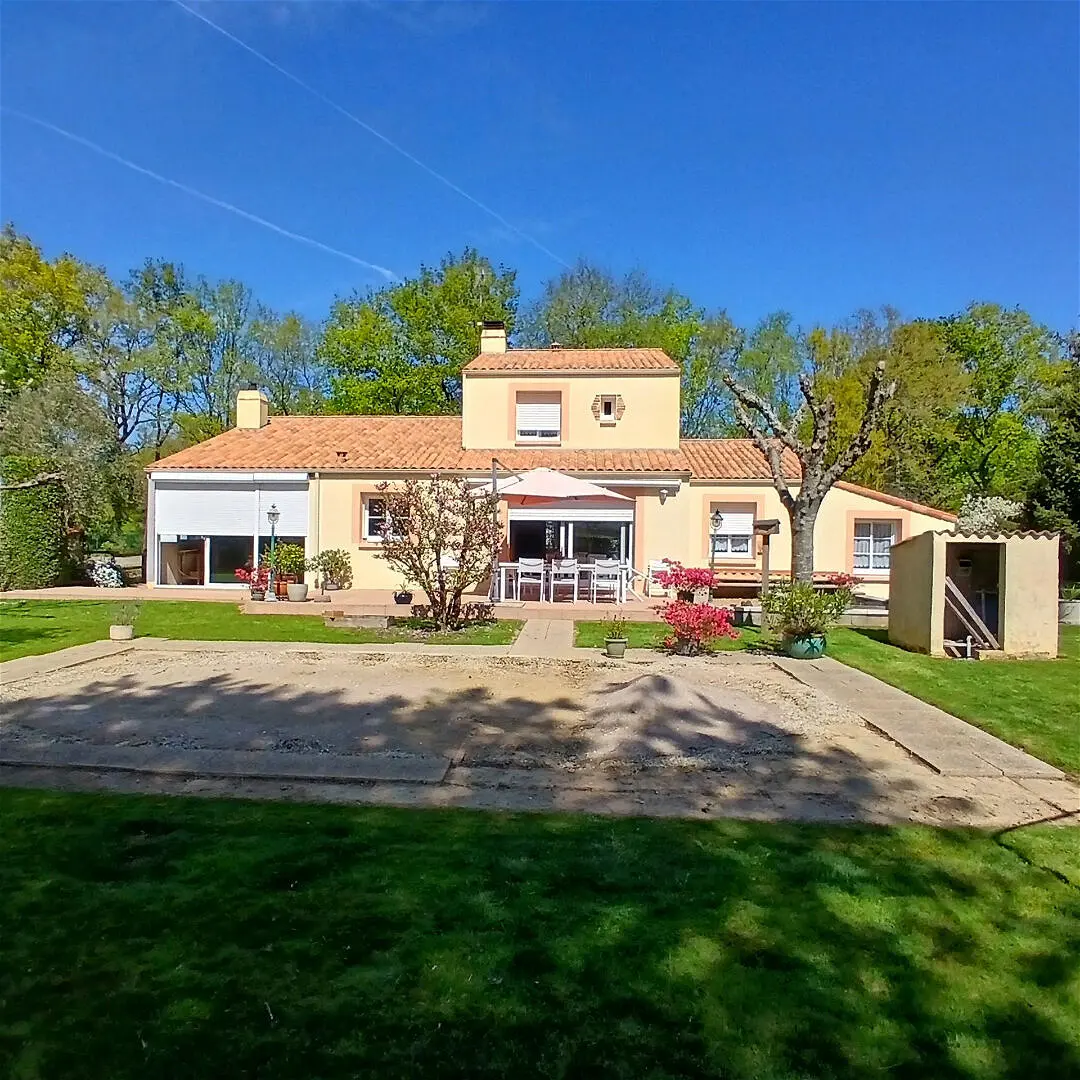 Achat maisonà LA ROCHE SUR YON