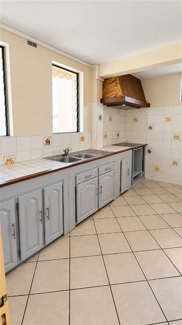 Maison 4 pièces 98 m² · à Saint-Denis · 98 m² · 1 138 €/mois