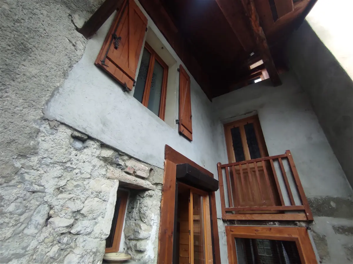 maisonà CHALLES-LES-EAUX