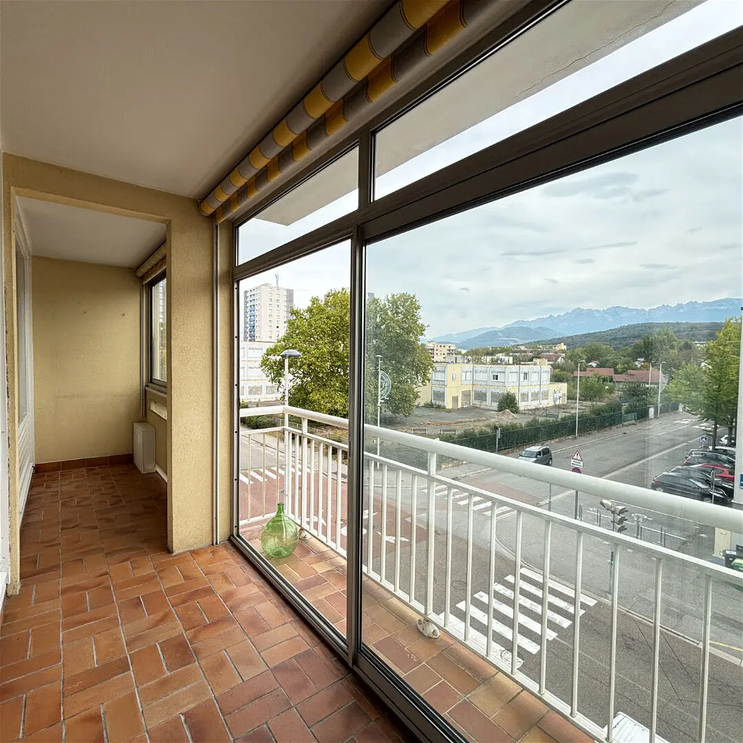 Appartement 5 pièces 96 m² · au Pont-de-Claix · 96 m² · 125 000 €