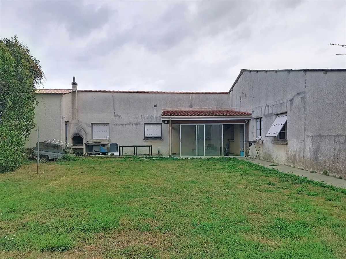 Maison 6 pièces 116 m² · à Targon 33760 · 116 m² · 474 750 €