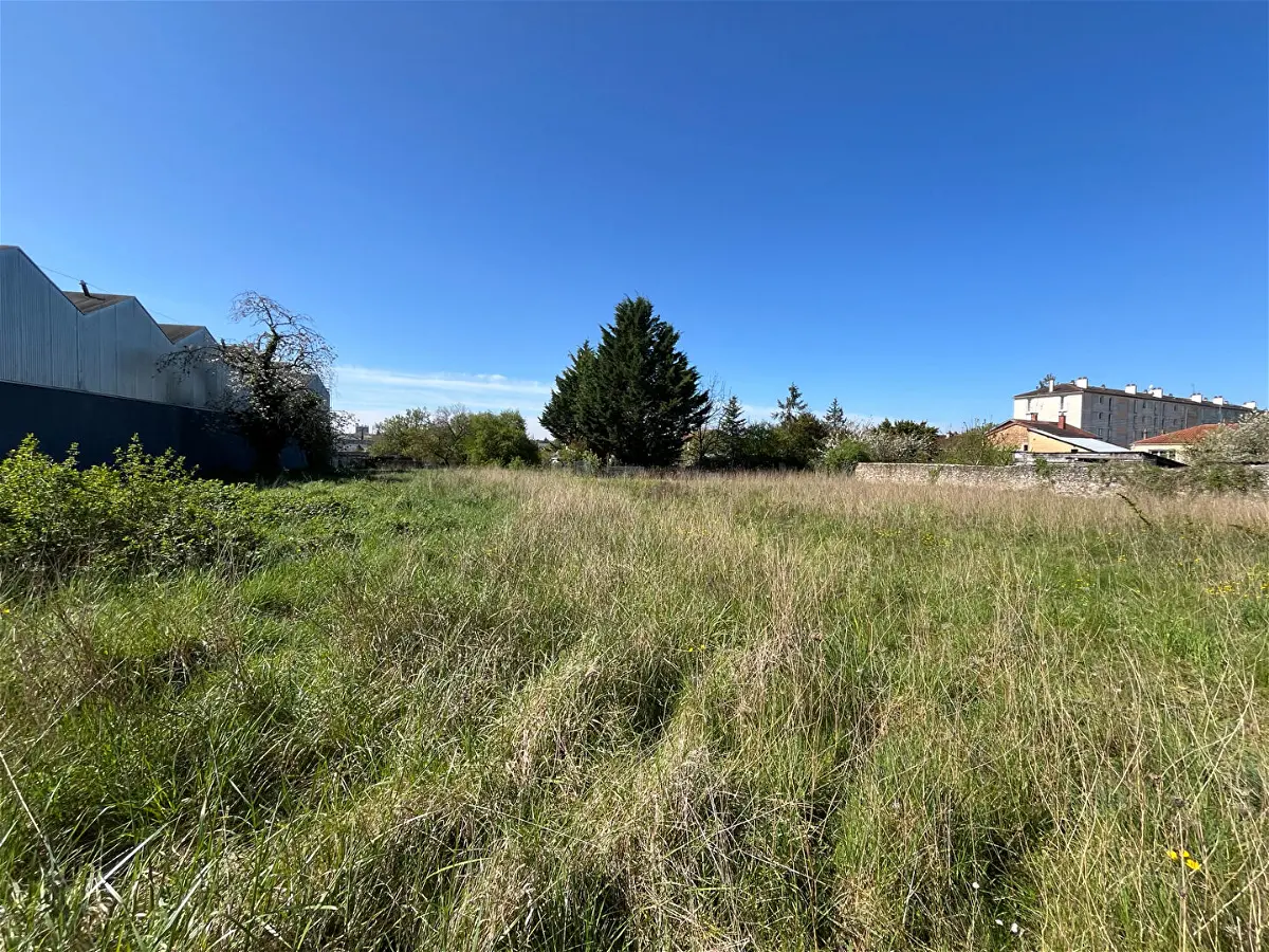 Achat terrainà POITIERS