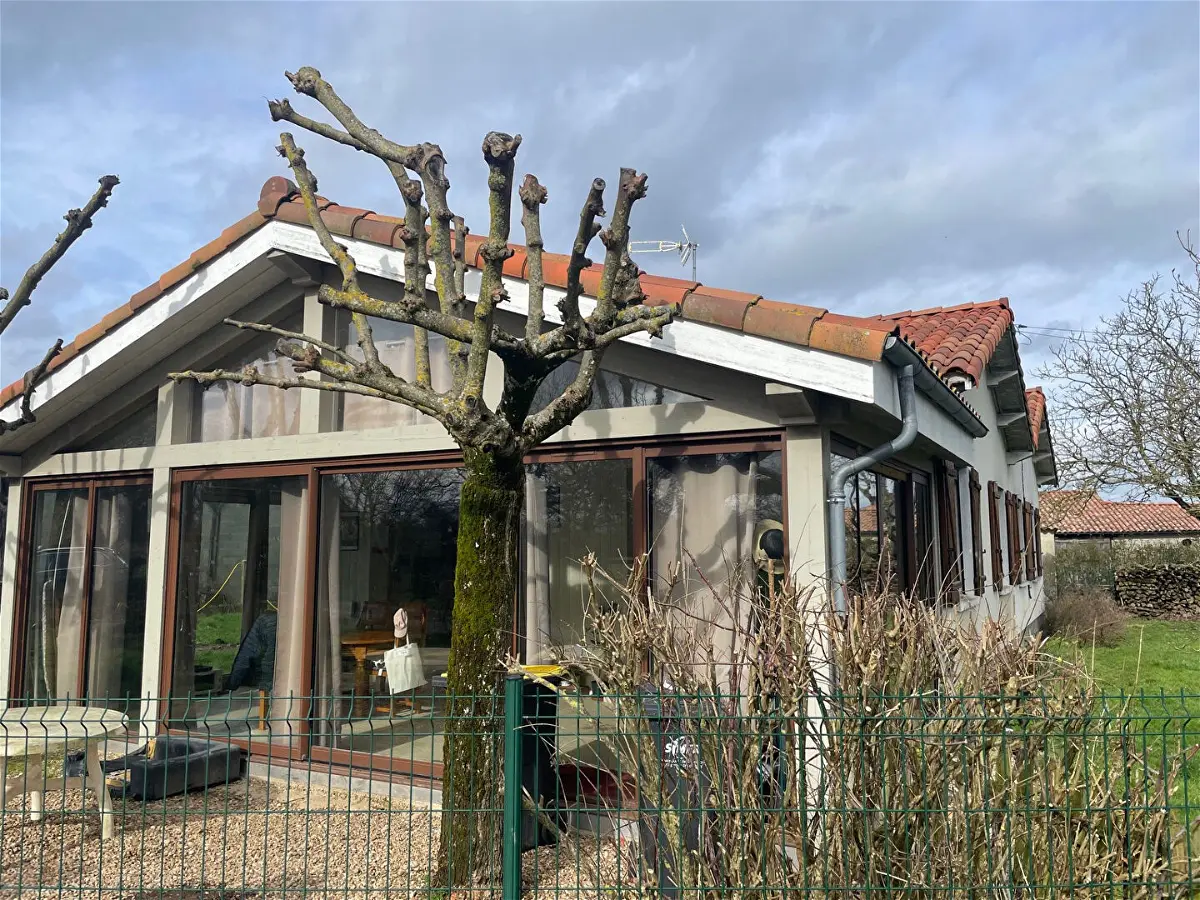 Achat maisonà LA CHAPELLE BATON