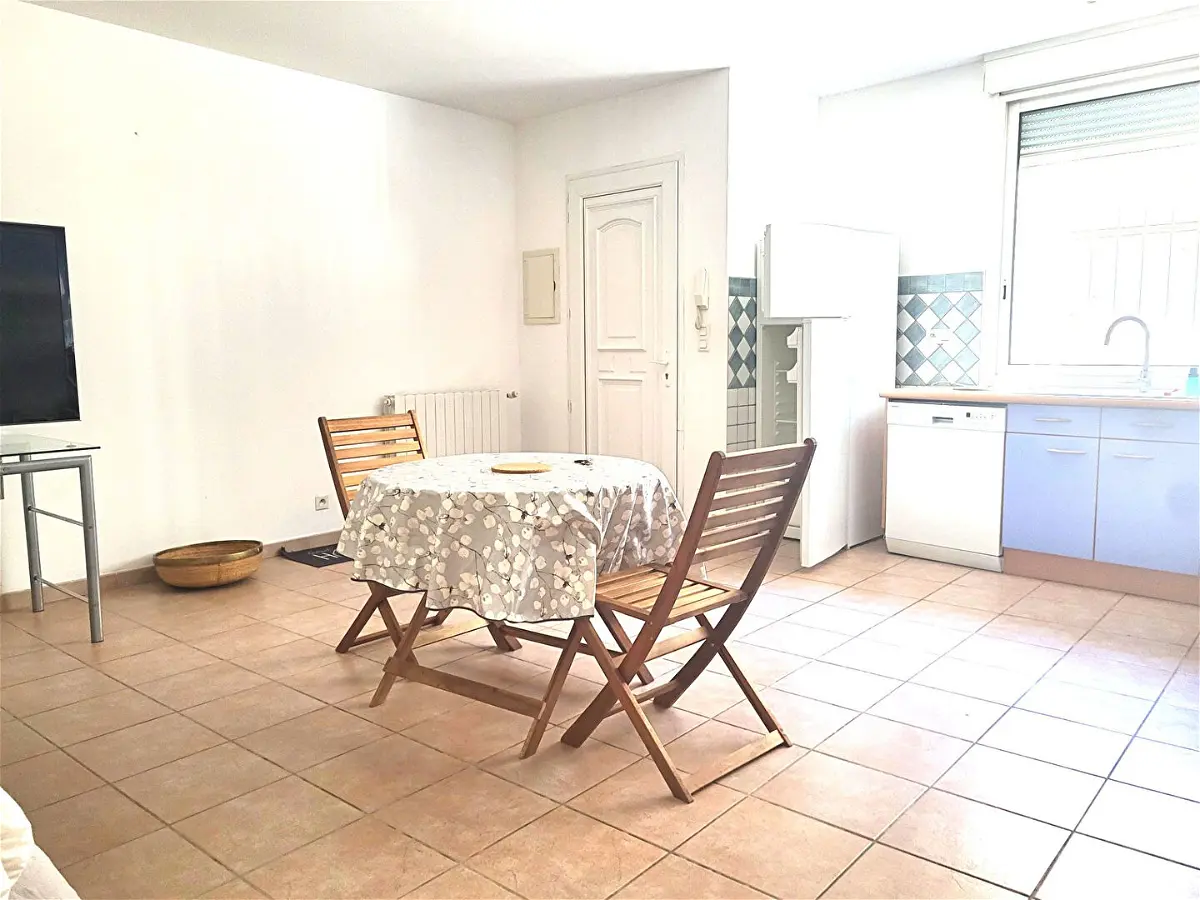 appartementà SAINT LAURENT DE LA SALANQUE