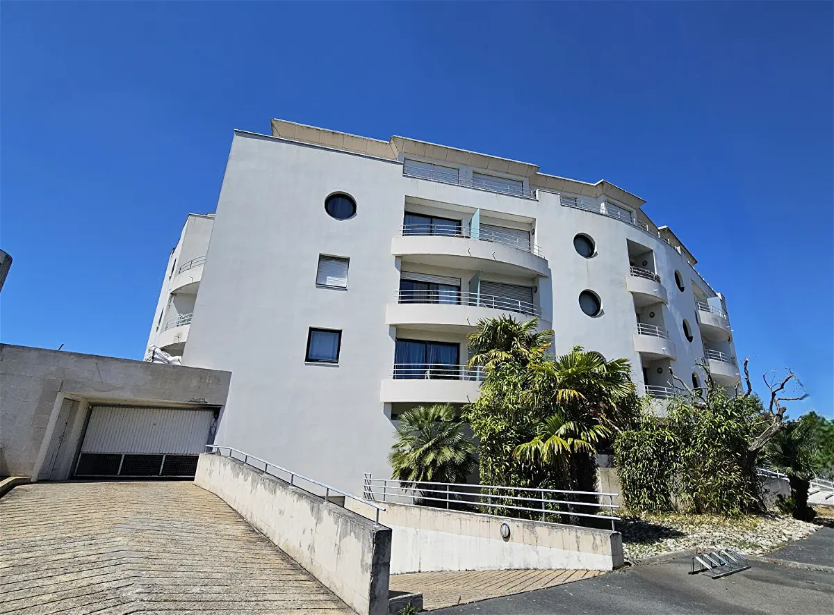 Achat appartementà LA ROCHELLE