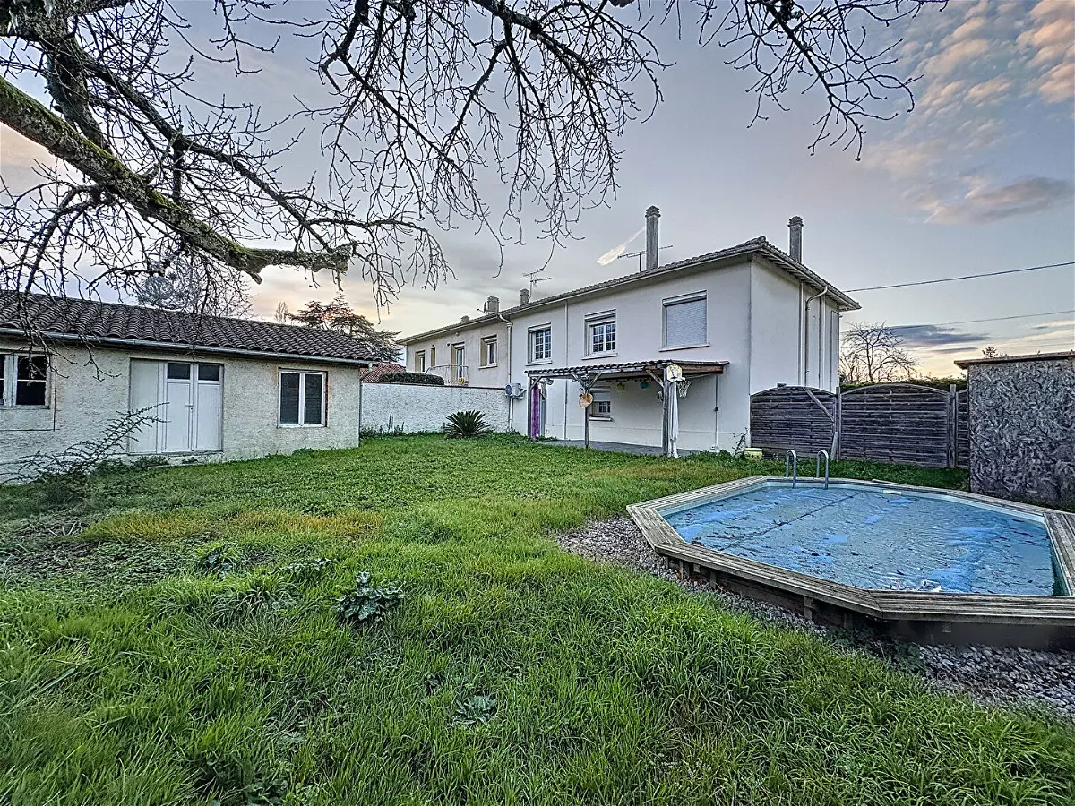 Maison 4 pièces 118 m² · à Villeneuve sur Lot 47300 · 118 m² · 132 000 €