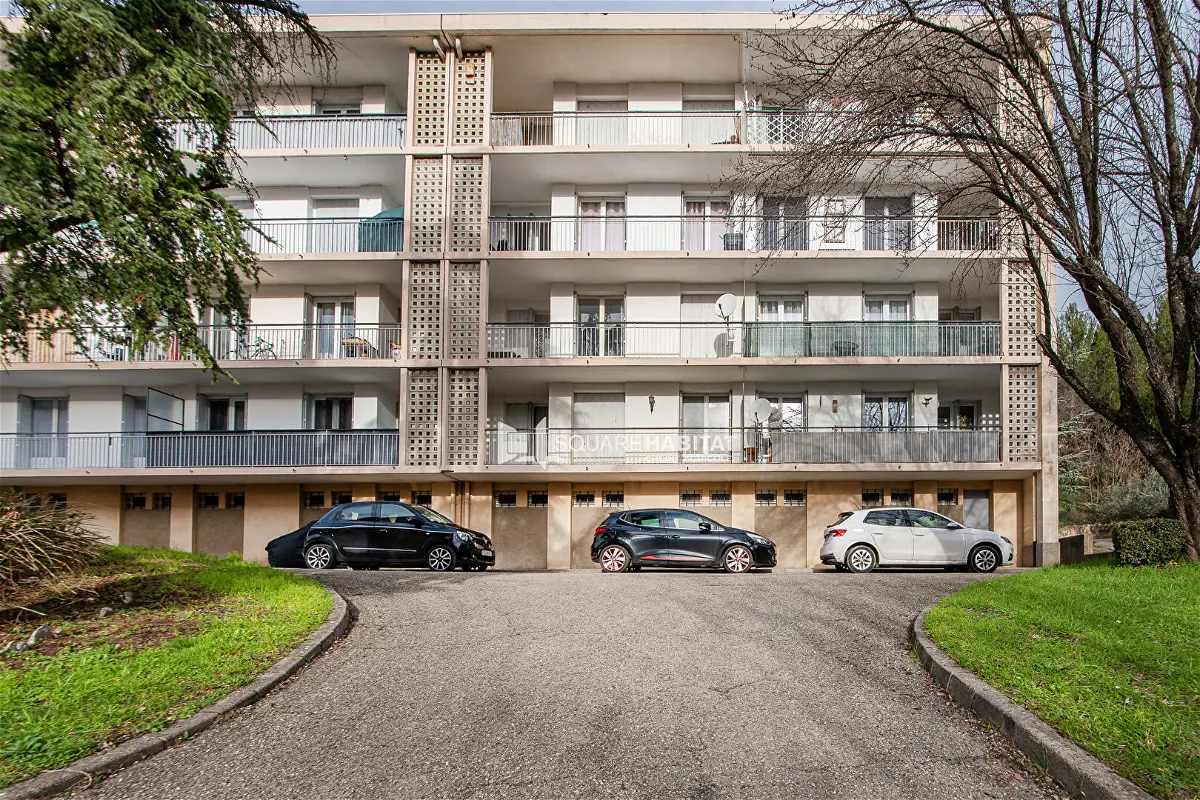 Achat appartementà APT