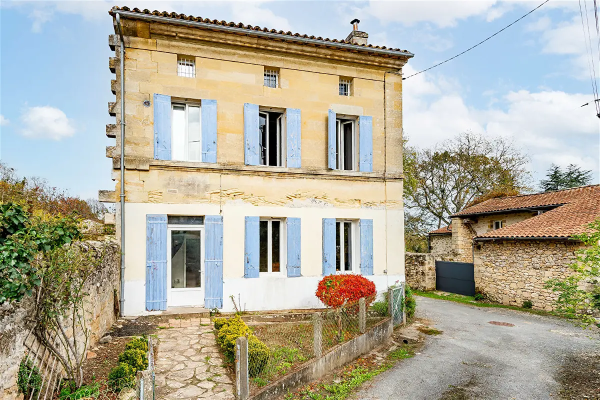 Achat maisonà SAINT PHILIPPE D AIGUILLE