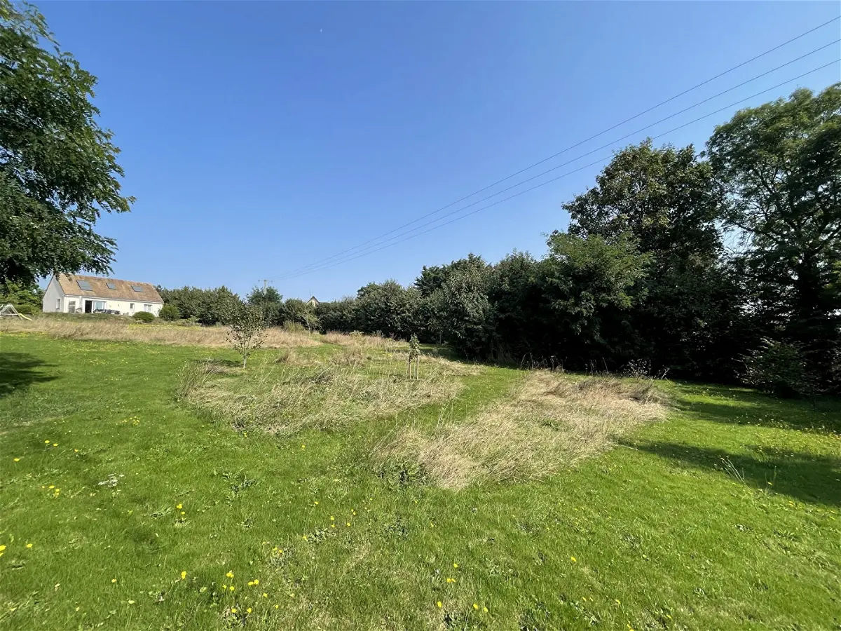 Achat terrainà LANDES SUR AJON