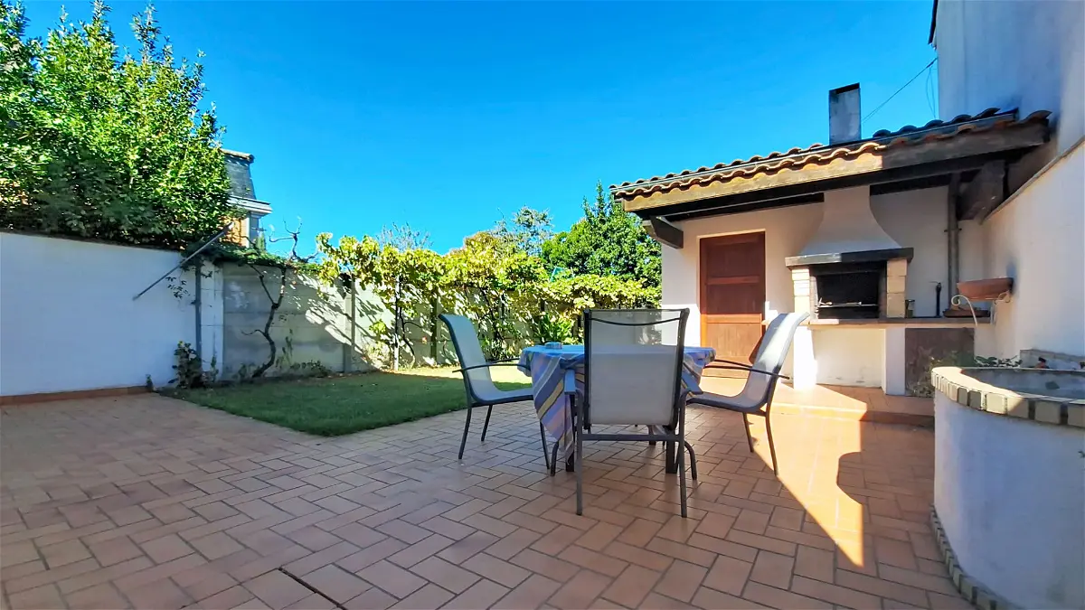 Maison 5 pièces 99 m² · à Bègles · 98,9 m² · 430 000 €