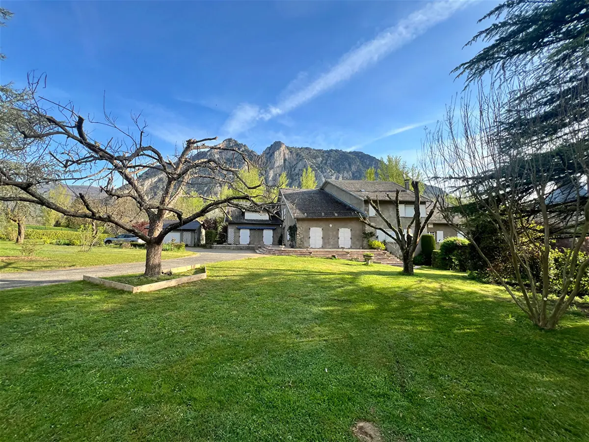 Achat maisonà TARASCON SUR ARIEGE