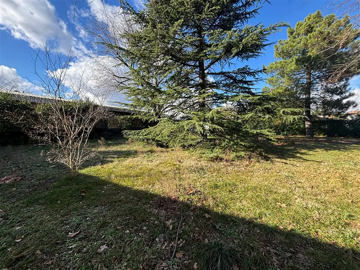 Achat terrainà ROUSSILLON