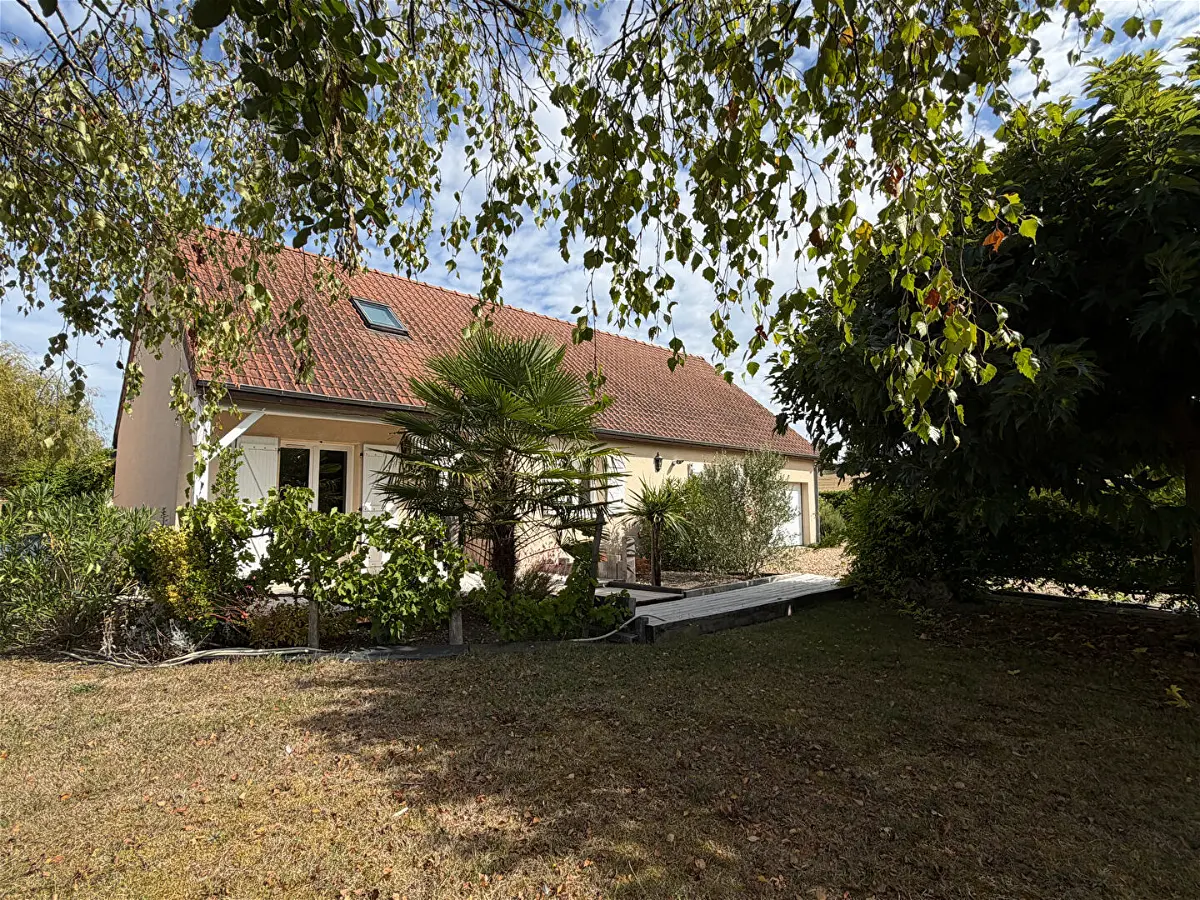Maison 5 pièces 142 m² · à Jaunay Marigny 86380 · 141,8 m² · 223 000 €