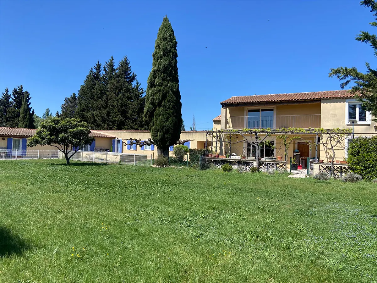 Achat maisonà L ISLE SUR LA SORGUE
