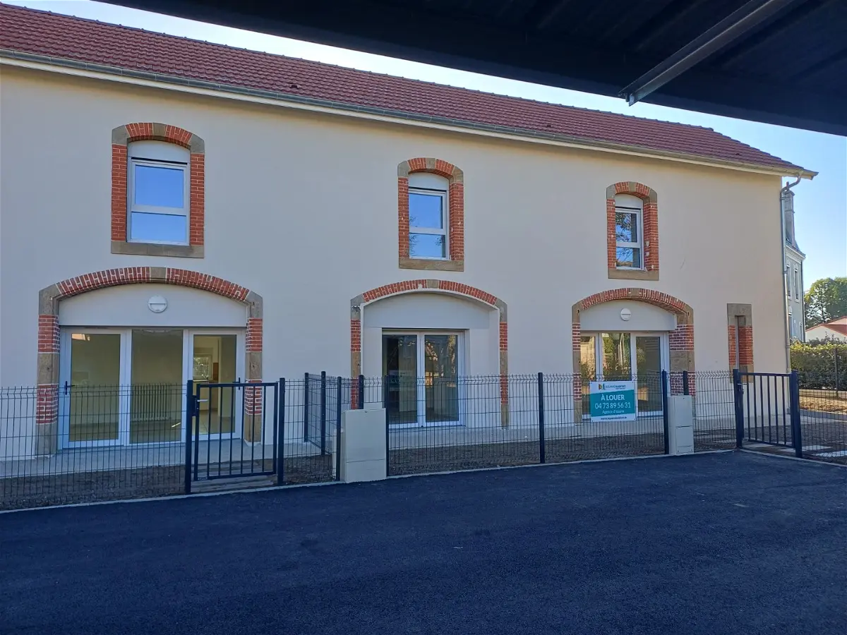 Appartement 5 pièces 100 m² · à Issoire · 100,2 m² · 1 280 €/mois