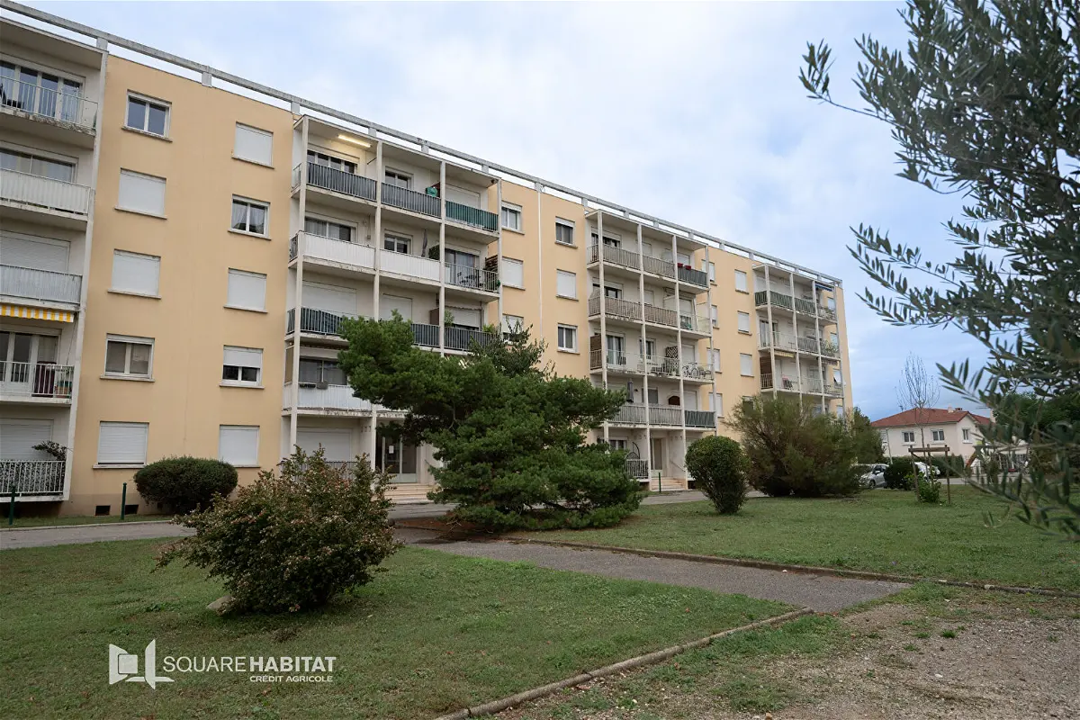 Appartement 3 pièces 70 m² · à Romans-sur-Isère · 70 m² · 147 000 €