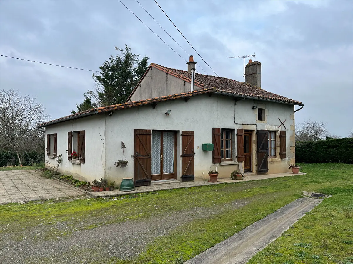 Achat maisonà LATHUS SAINT REMY