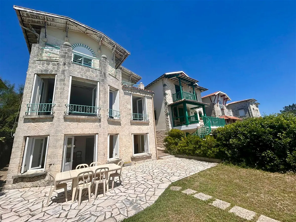 Achat maisonà SAINT PALAIS SUR MER