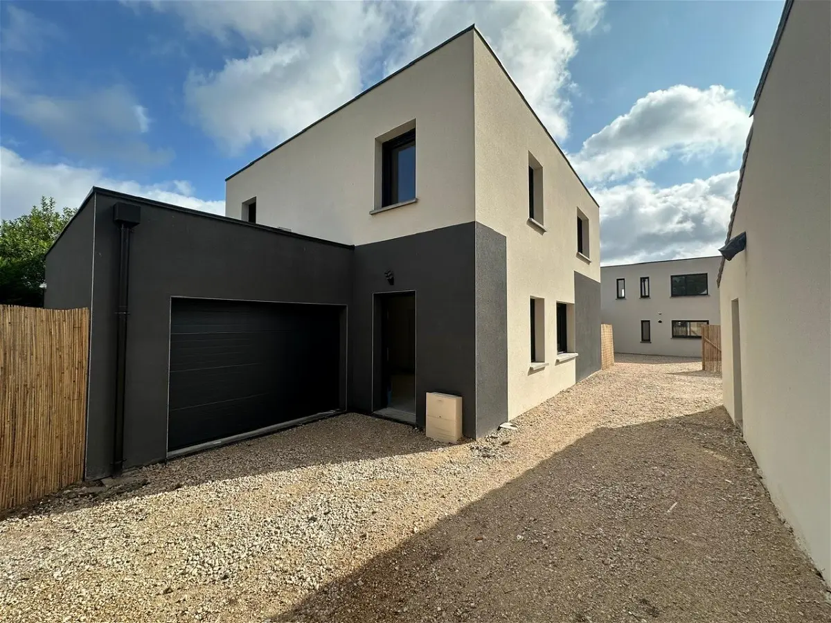 maisonà SAINT GERVAIS LA FORET