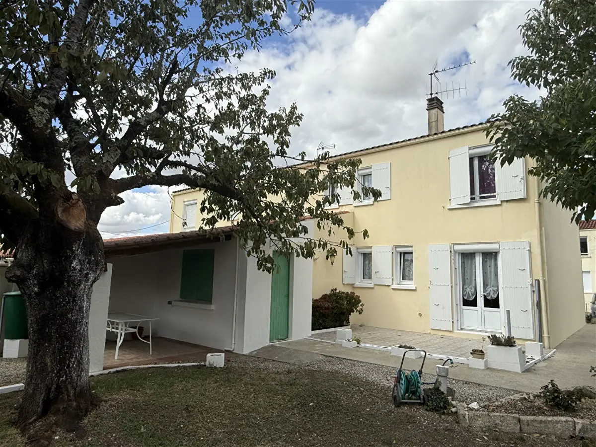 Maison 5 pièces 95 m² · à Surgeres 17700 · 95 m² · 197 000 €