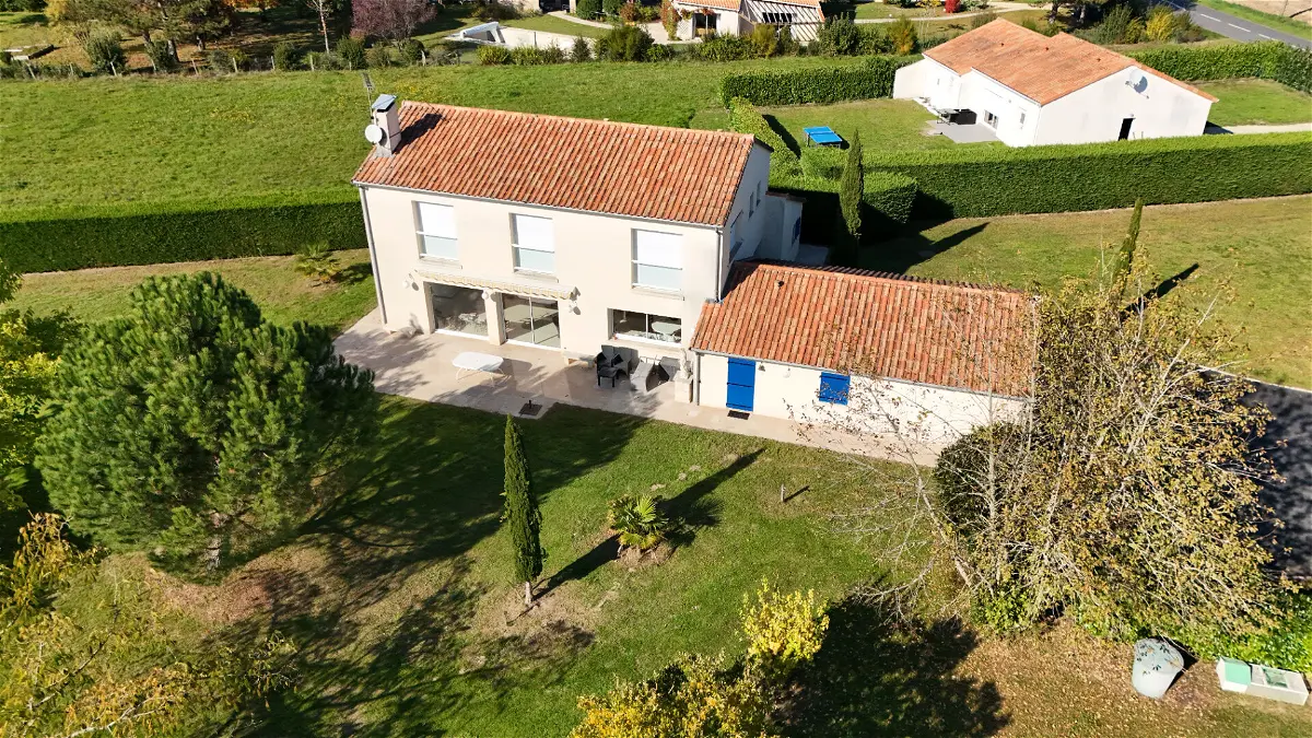 Achat maisonà LA ROCHE POSAY