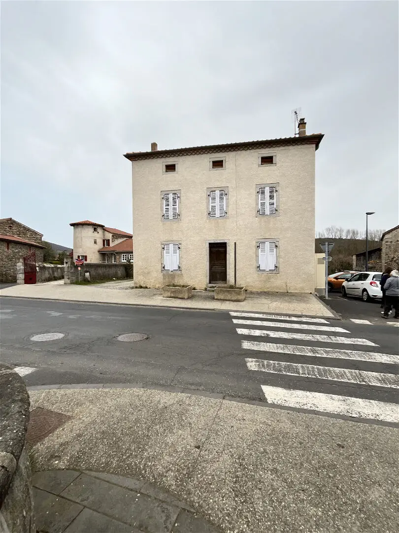 Achat maisonà MAZEYRAT D ALLIER