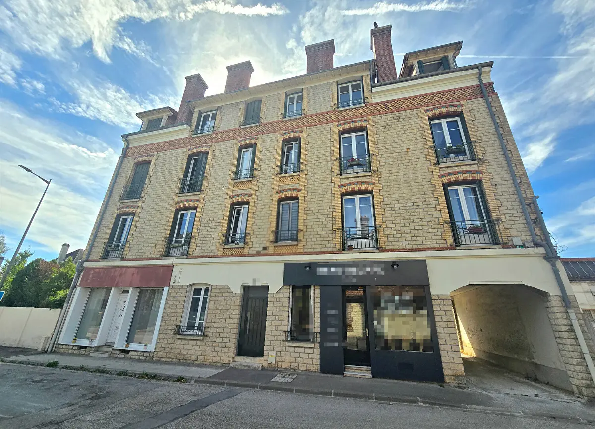 Appartement 3 pièces 71 m² · à Troyes 10000 · 71,4 m² · 153 000 €