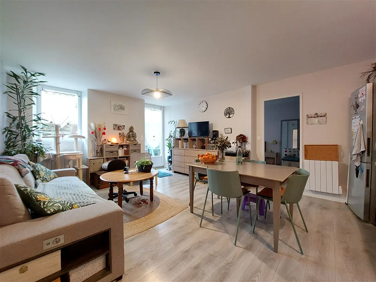 Achat maisonà TONNAY CHARENTE