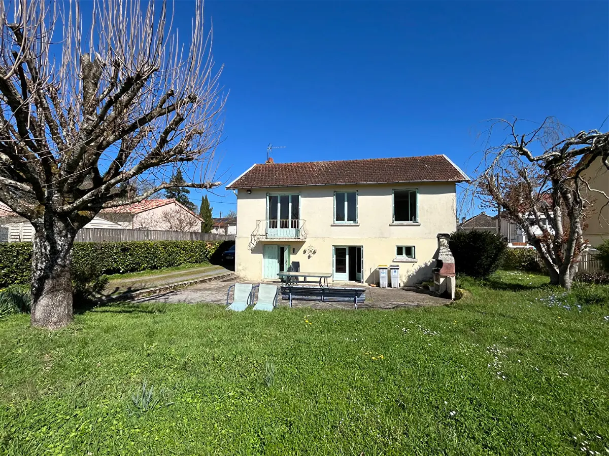 Achat maisonà LIGUGE