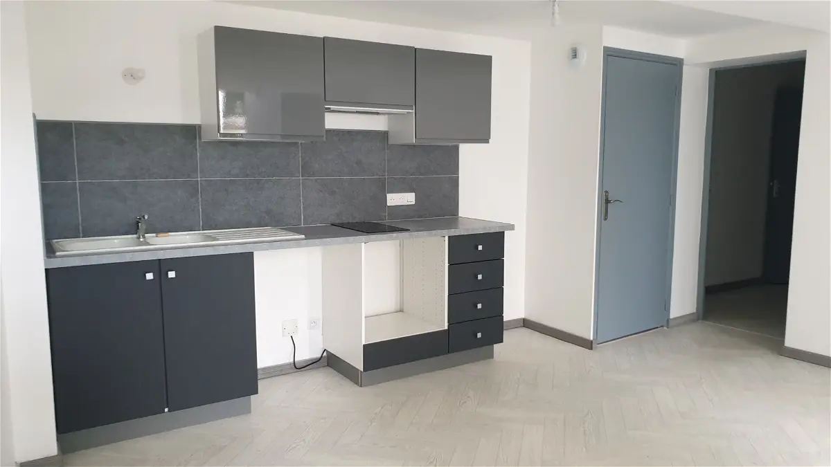 appartementà LE COUDRAY MACOUARD